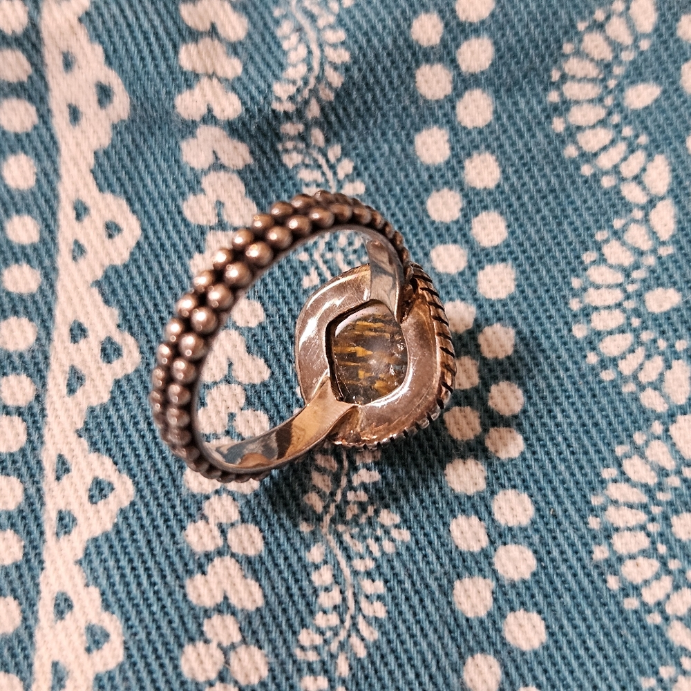 Ring - Picture 2 of 3